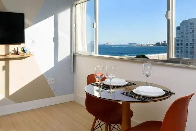 Pet Friendly Apartment Overlooking Copacabana Beach Cavirio Nsc1006 - Oda