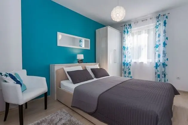 Petar - 50 m From sea - A1 - Öne Çıkan Resim