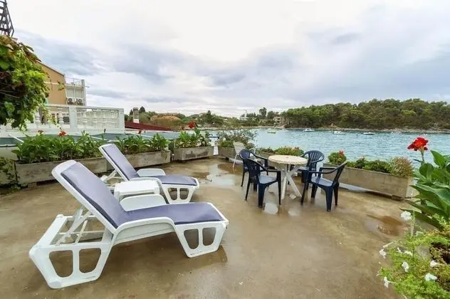 Petar - by the sea - A1