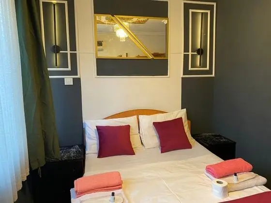 Petek Hotel - Genel