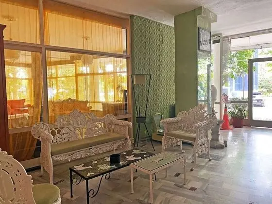 Petek Pansiyon