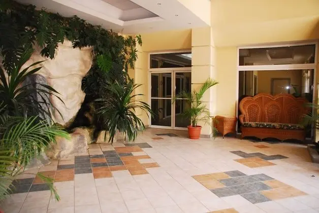 Peten Esplendido Hotel and Conference Center - Lobi
