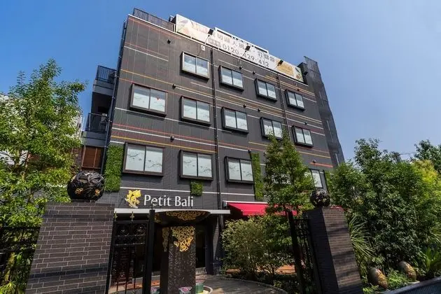 Hotel Petit Bali Garden Shin-Okubo - Adults Only