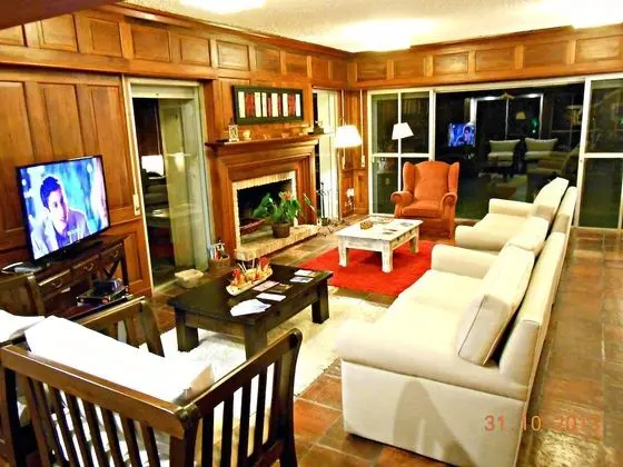 Petit Château Hotel Boutique - Lobi