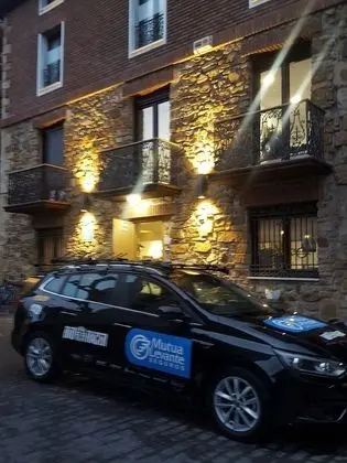 Petit Hotel Goierri - Dış Mekan