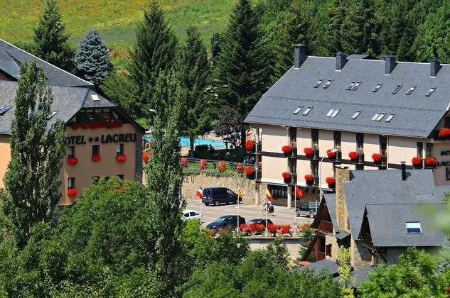 Hotel Petit Lacreu - Dış Mekan