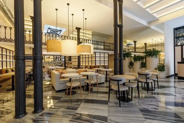 Petit Palace Plaza de la Reina - Lobi