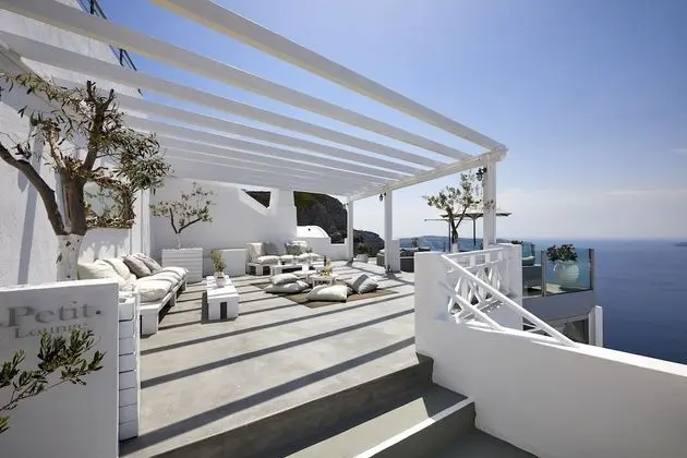 Petit Palace - Dış Mekan