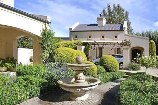 Petit Plaisir Cottage
