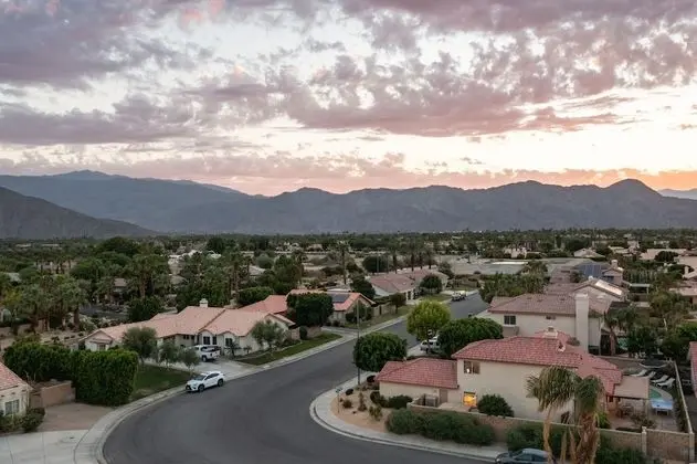 Petit Sahara by Avantstay Modern Home in Indio w/ Pool and Entertainers Patio - İç Mekan