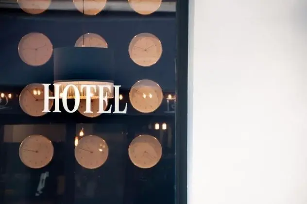 Hotel Petit Saint Honoré - Dış Mekan