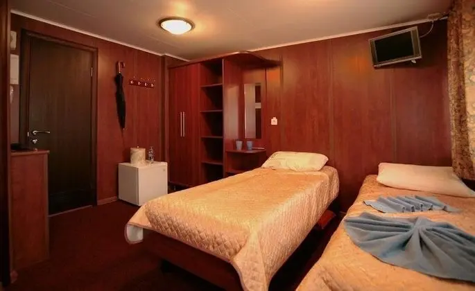 Hotel Petr Perviy - Oda