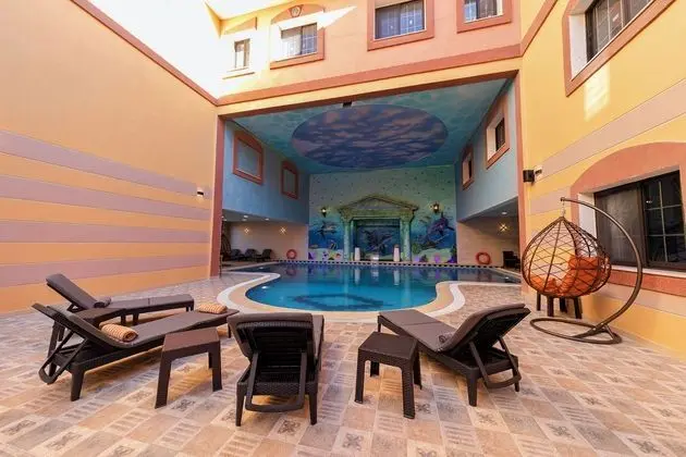 Petra Canyon Hotel - Havuz