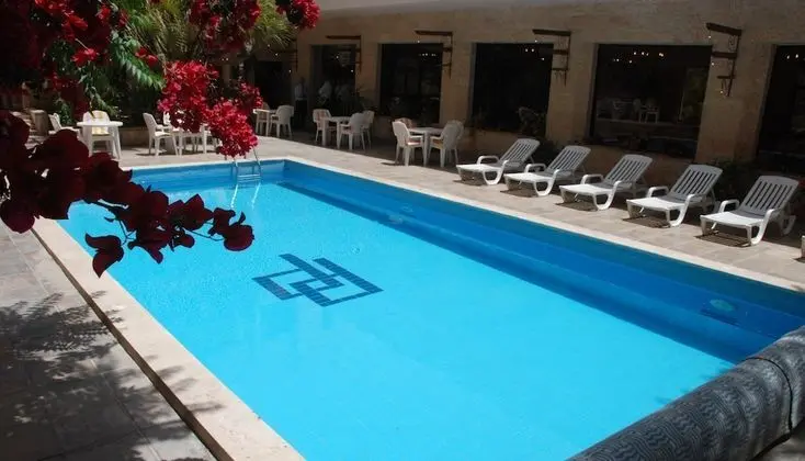 Petra Palace Hotel - Havuz