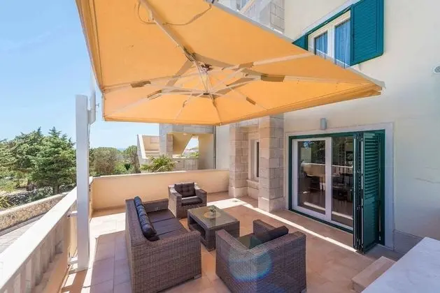 Petra - With Pool - A1