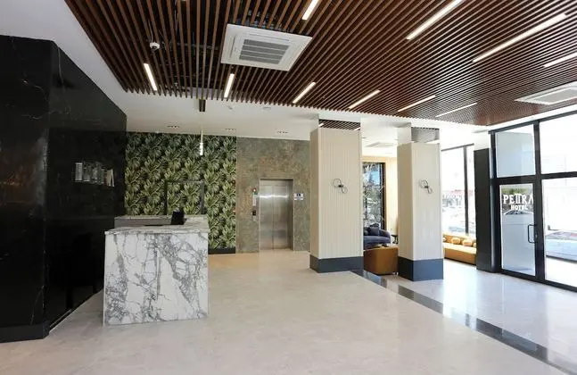 Petra Hotel Trabzon - Lobi
