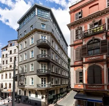 Petros Hotel