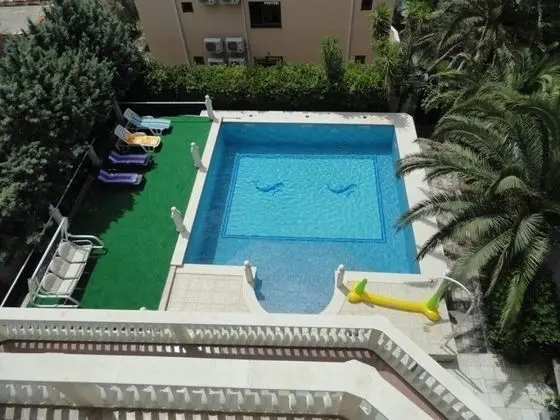 Petrovac Villa With Pool - Dış Mekan