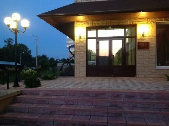 Petrovskaya Hotel - 1