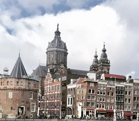 PH93 Amsterdam Central - Dış Mekan