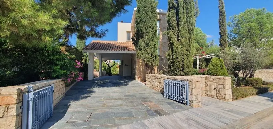 Phaedrus Living: Amorosa 13 Beachside Villa - Dış Mekan