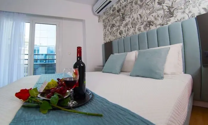 Phaedrus Living Modern Kriel Suites 204 - İç Mekan