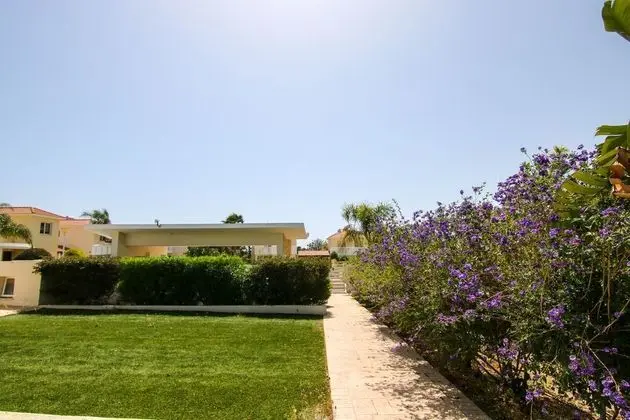 Phaedrus Living Seaside Luxury Flat Pervolia