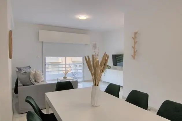 Phaedrus Living Town Flat Stephania 302 - Yerinde Yemek