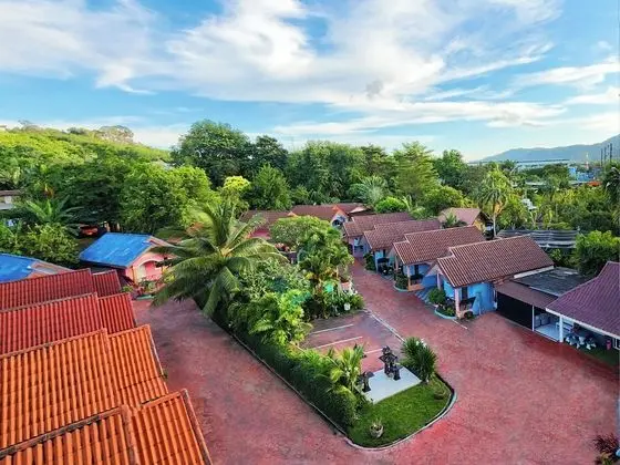 Phaithong Sotel Resort - Dış Mekan