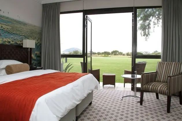 Phakalane Golf Estate Hotel Resort - Oda