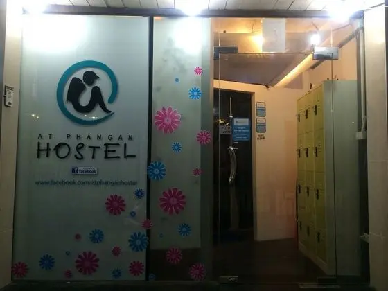At Phangan Hostel - Dış Mekan