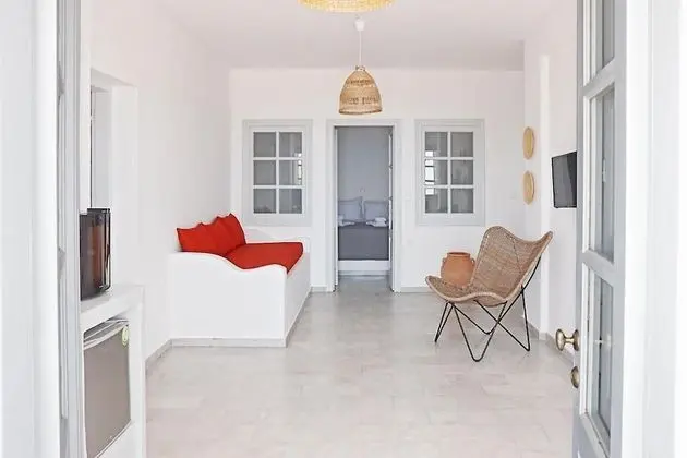 Phaos Santorini Suites - Oda Düzeni