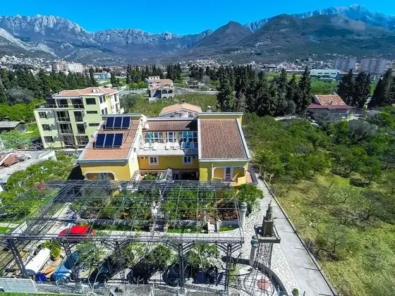 Hotel Pharos - Dış Mekan