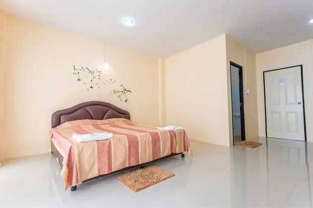 Phet Ngam Hotel - Oda