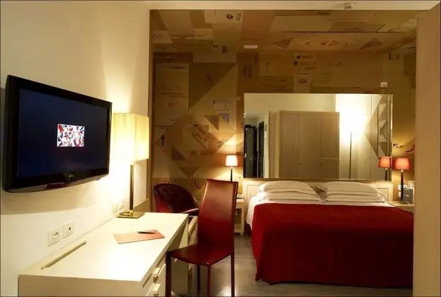 Phi Hotel Bologna - Oda