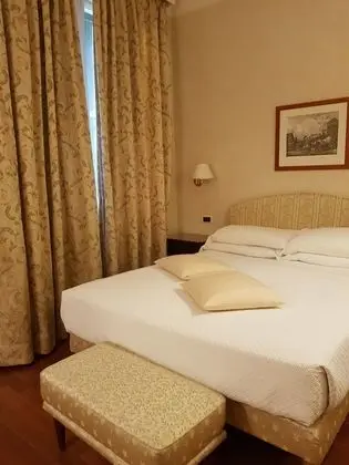 Phi Hotel Canalgrande - Oda