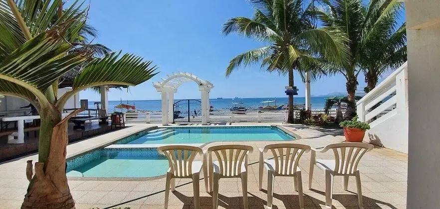Phi-Phi Beach Hotel and Island Resort - Havuz