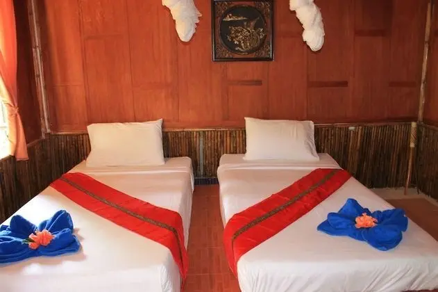 Phi Phi Power Beach Resort - Oda