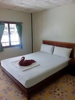 Phi Phi Scenery Guesthouse - Oda