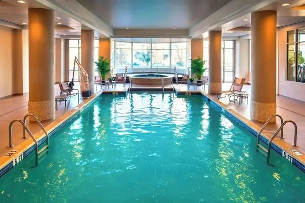 Philadelphia Marriott West - Havuz