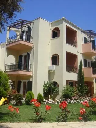 Philippos Hotel Apartments - Dış Mekan