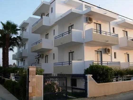 Philippos Studios - Dış Mekan
