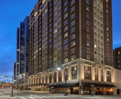 Hotel Phillips Kansas City, Curio Collection by H