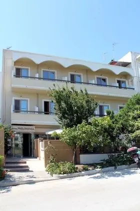Philoxenia Hotel & Studios