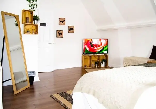Phnix Central Luxury Accommodation - Oda
