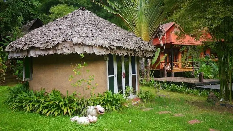 Pho Rak Nah Pai Guesthouse