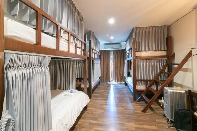 PHOB PHAN HOSTEL