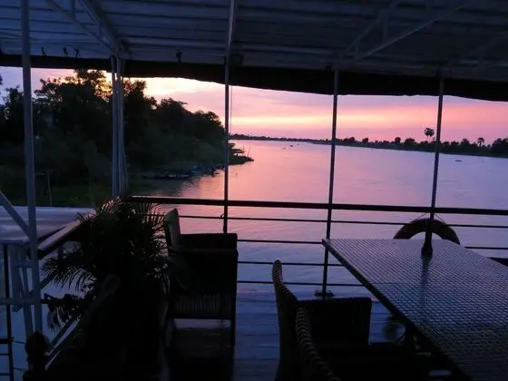 Phocea Cruise Phnom Penh to Siem Reap - Öne Çıkan Resim