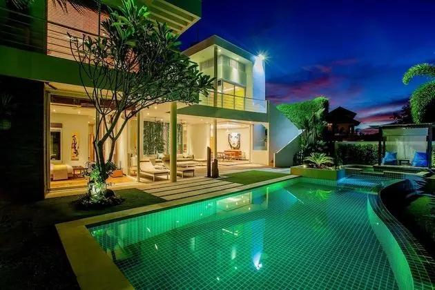 Phocea Golf View Villa by Premier Hospitality Asia - Havuz