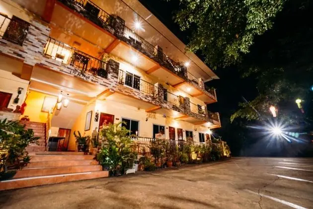 Phoemphoon 2 Hotel